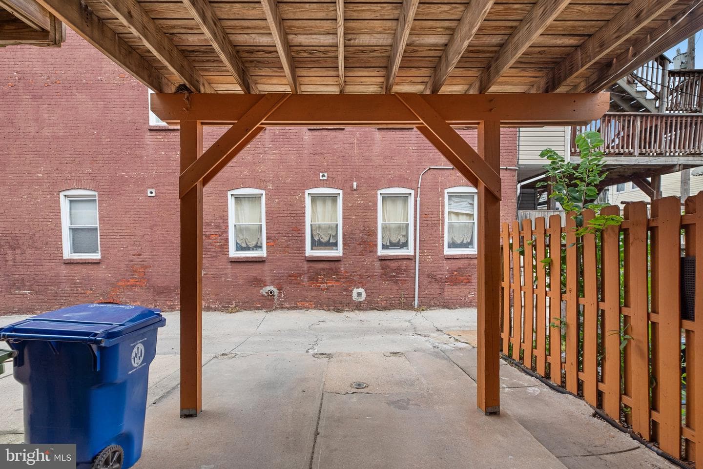 3228 Fait Avenue photo 38