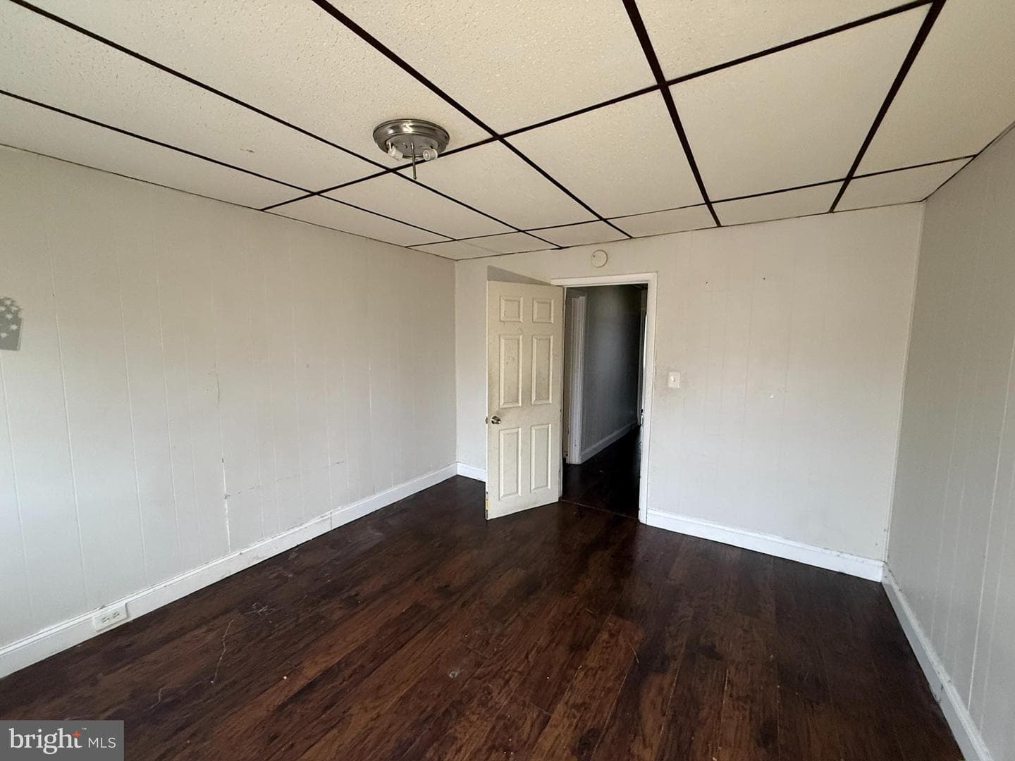 819 N Curley Street N photo 5