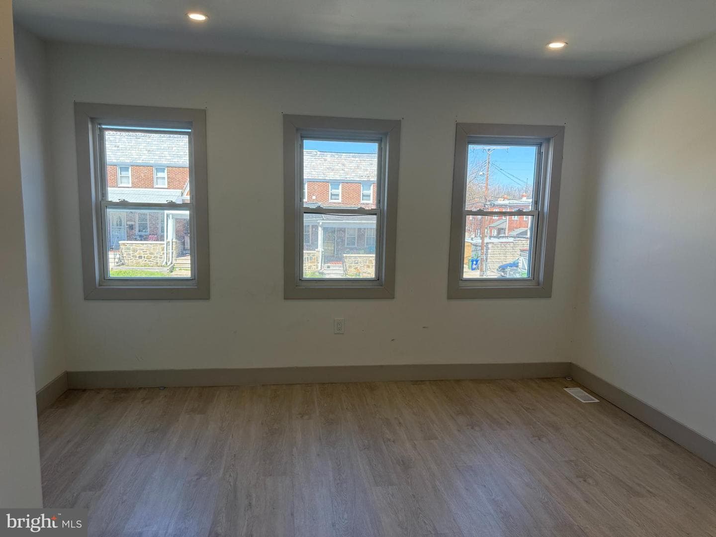 3905 Cranston Avenue photo 13