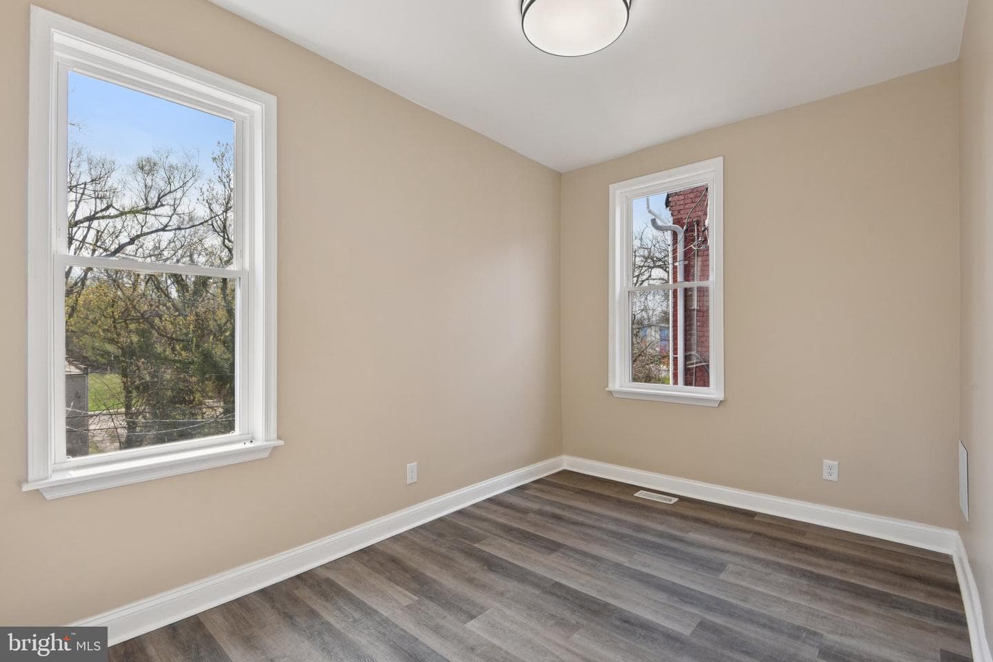 3922 Reisterstown Road photo 25
