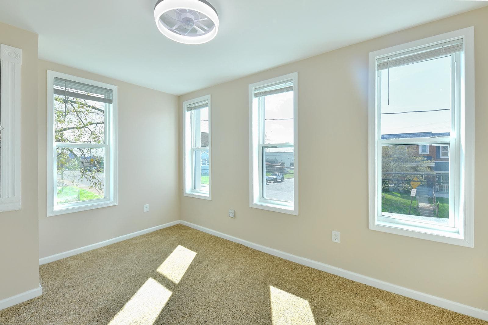 1001 Iris Avenue N photo 16