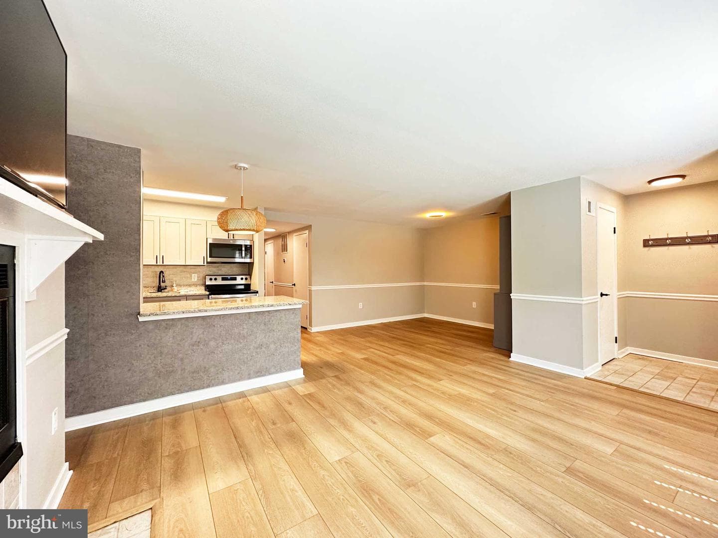138 W Barre Street #r 31 photo 2