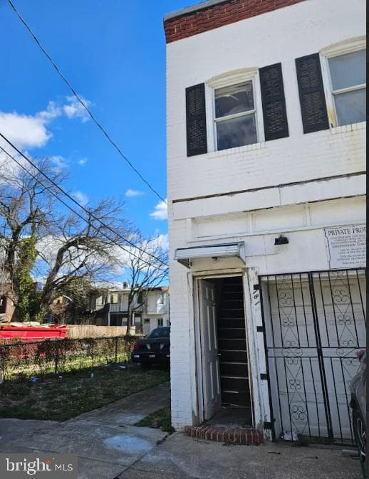 1811 Mckean Avenue photo 9