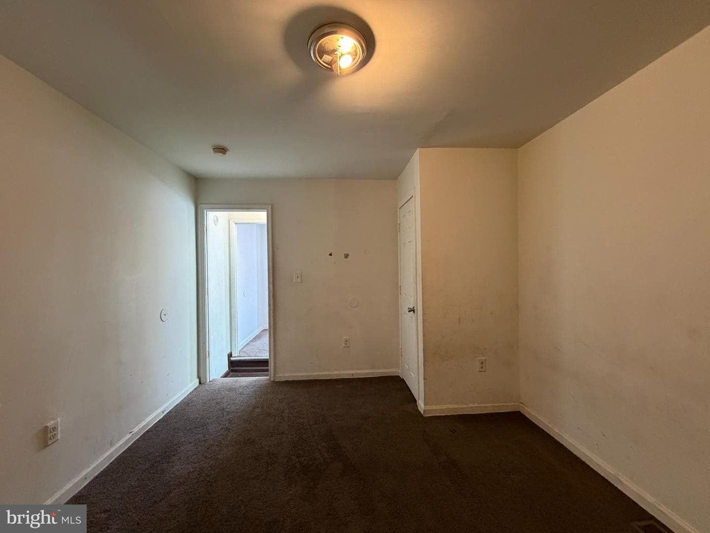 2428 Etting Street photo 12