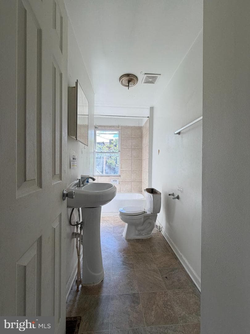 2428 Etting Street photo 13