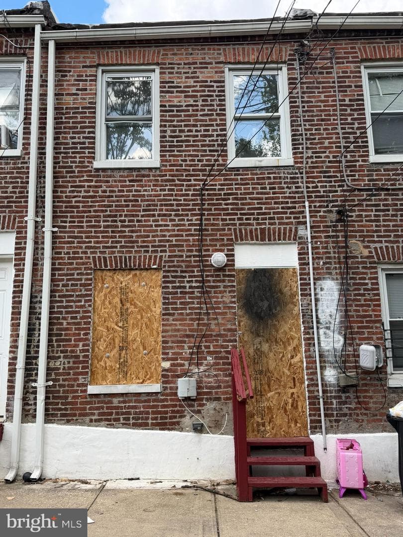 2428 Etting Street photo 17