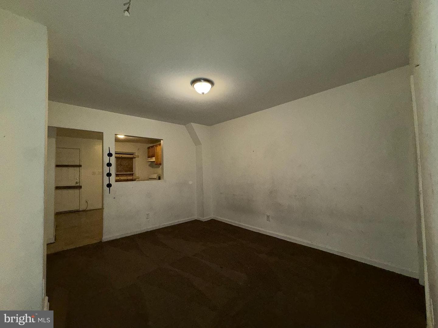 2428 Etting Street photo 4