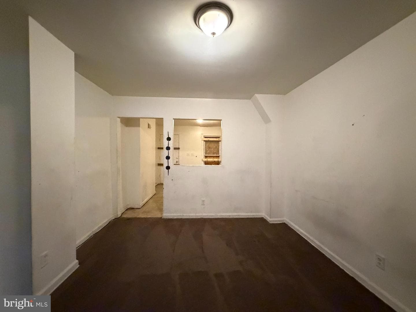 2428 Etting Street photo 5