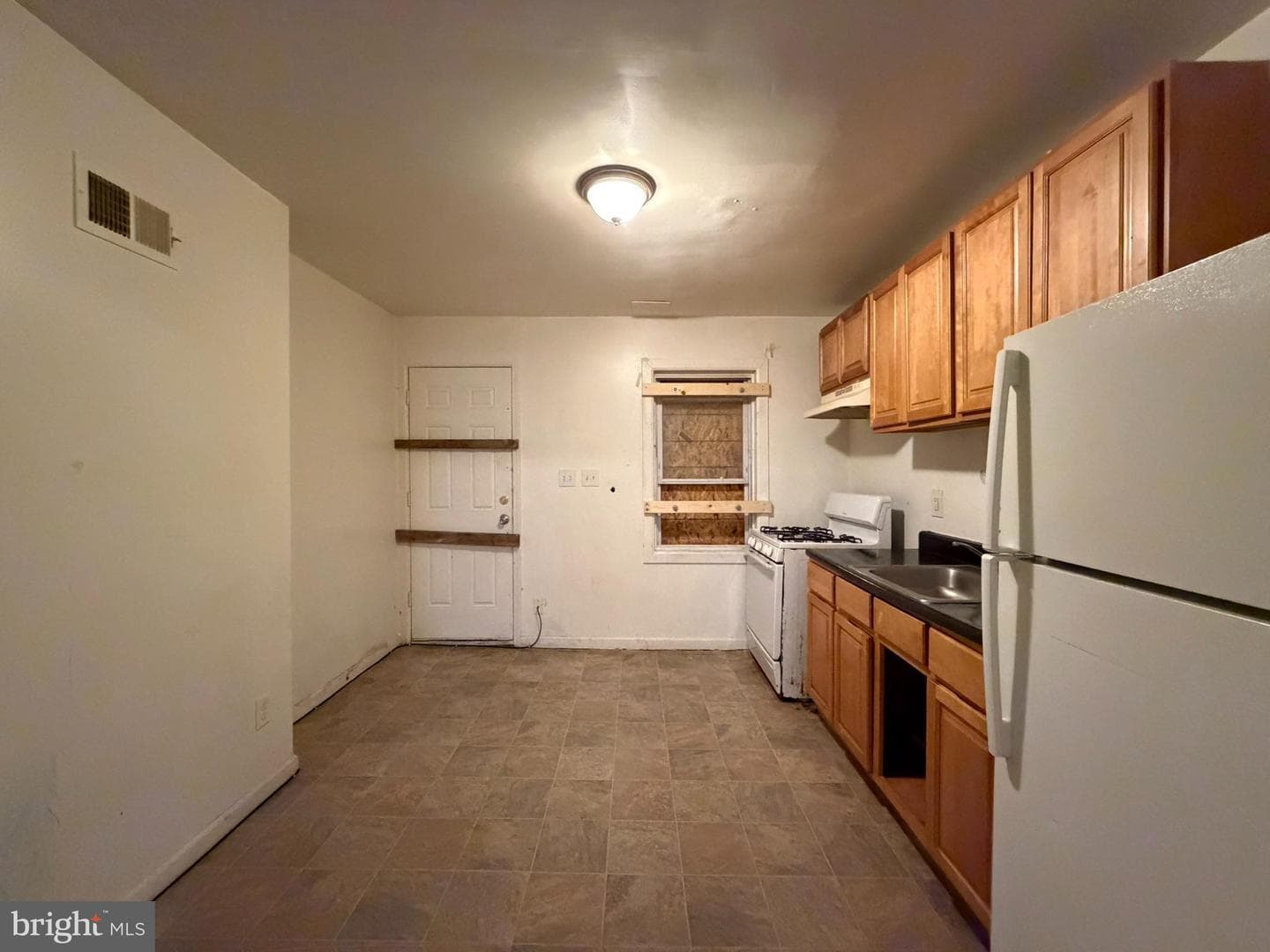 2428 Etting Street photo 7