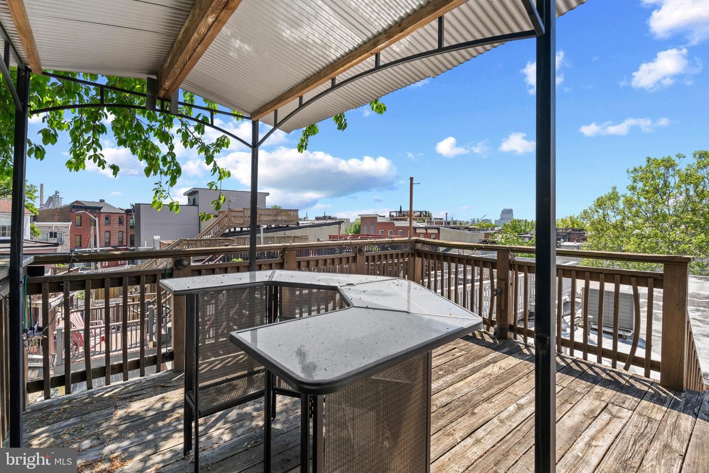 2226 Essex Street photo 33