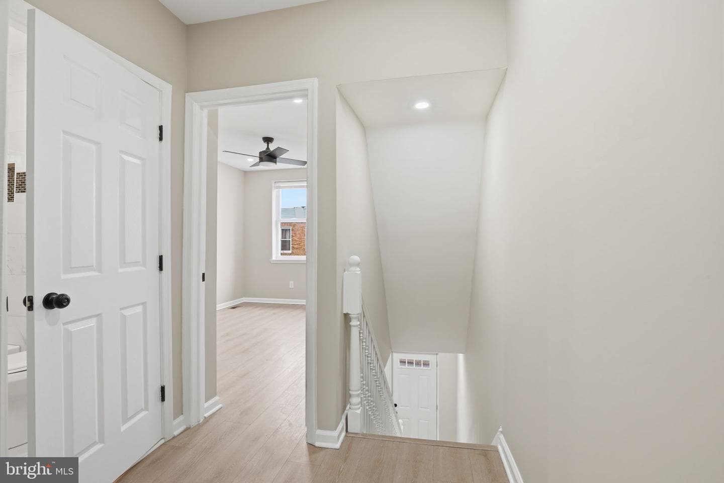 2710 Mura Street photo 16