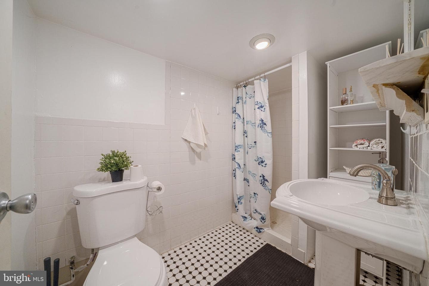 1432 S Charles Street photo 22