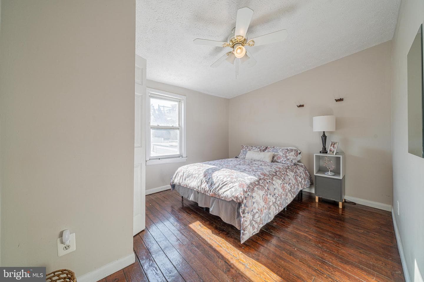 1432 S Charles Street photo 38