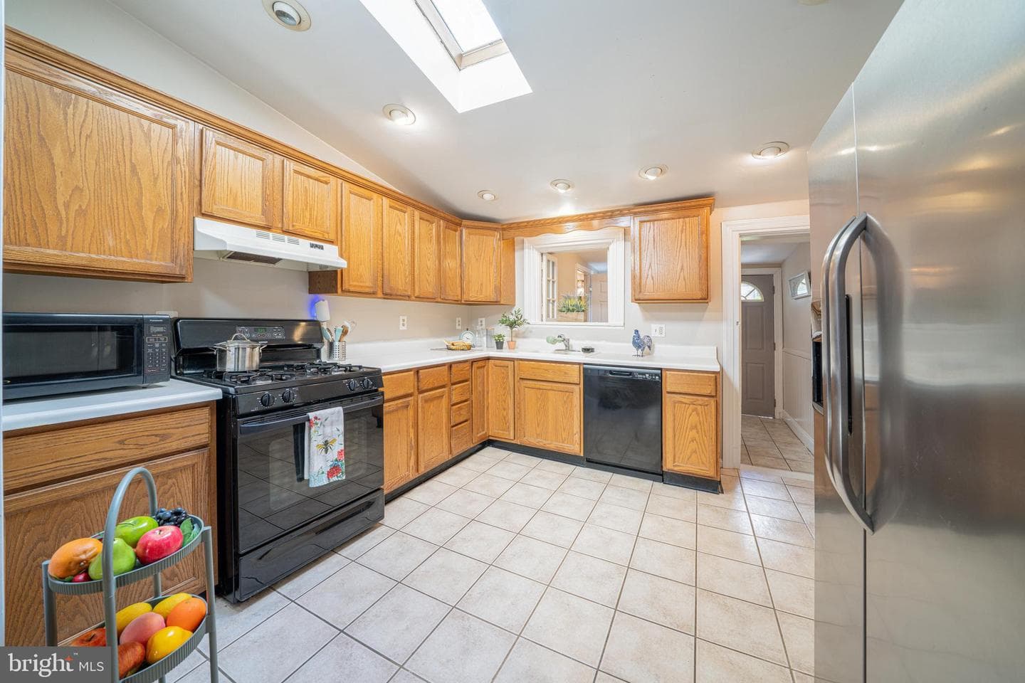 1432 S Charles Street photo 8