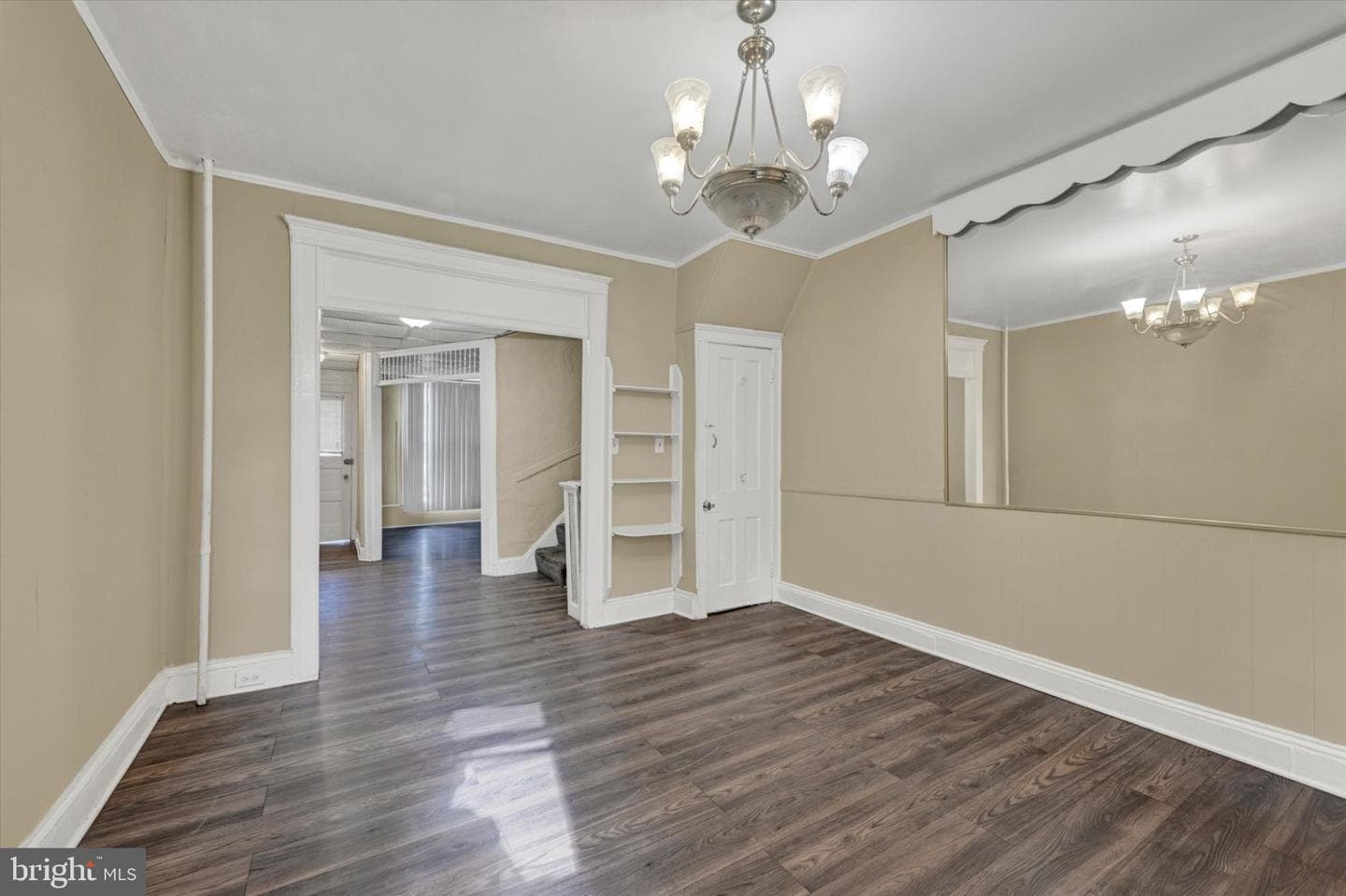 2528 Mcculloh Street photo 10