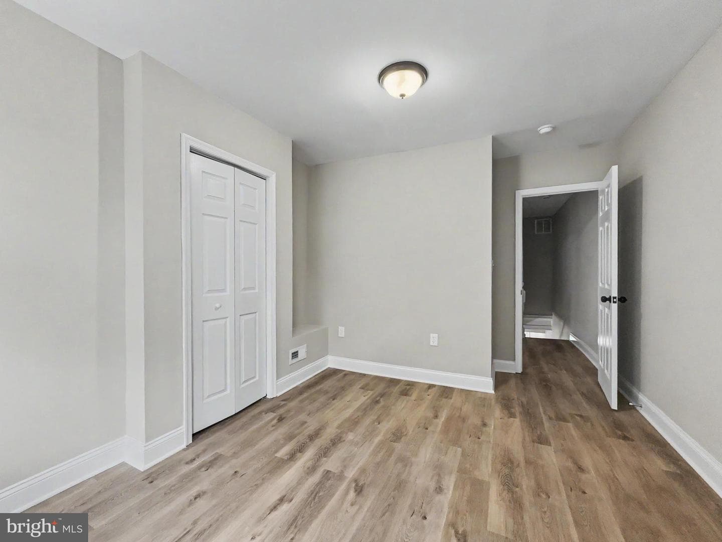 2129 E Federal Street photo 12