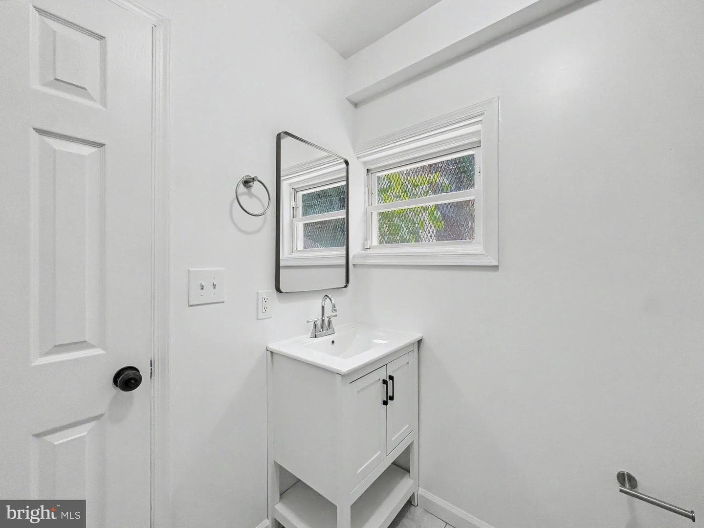 2129 E Federal Street photo 21