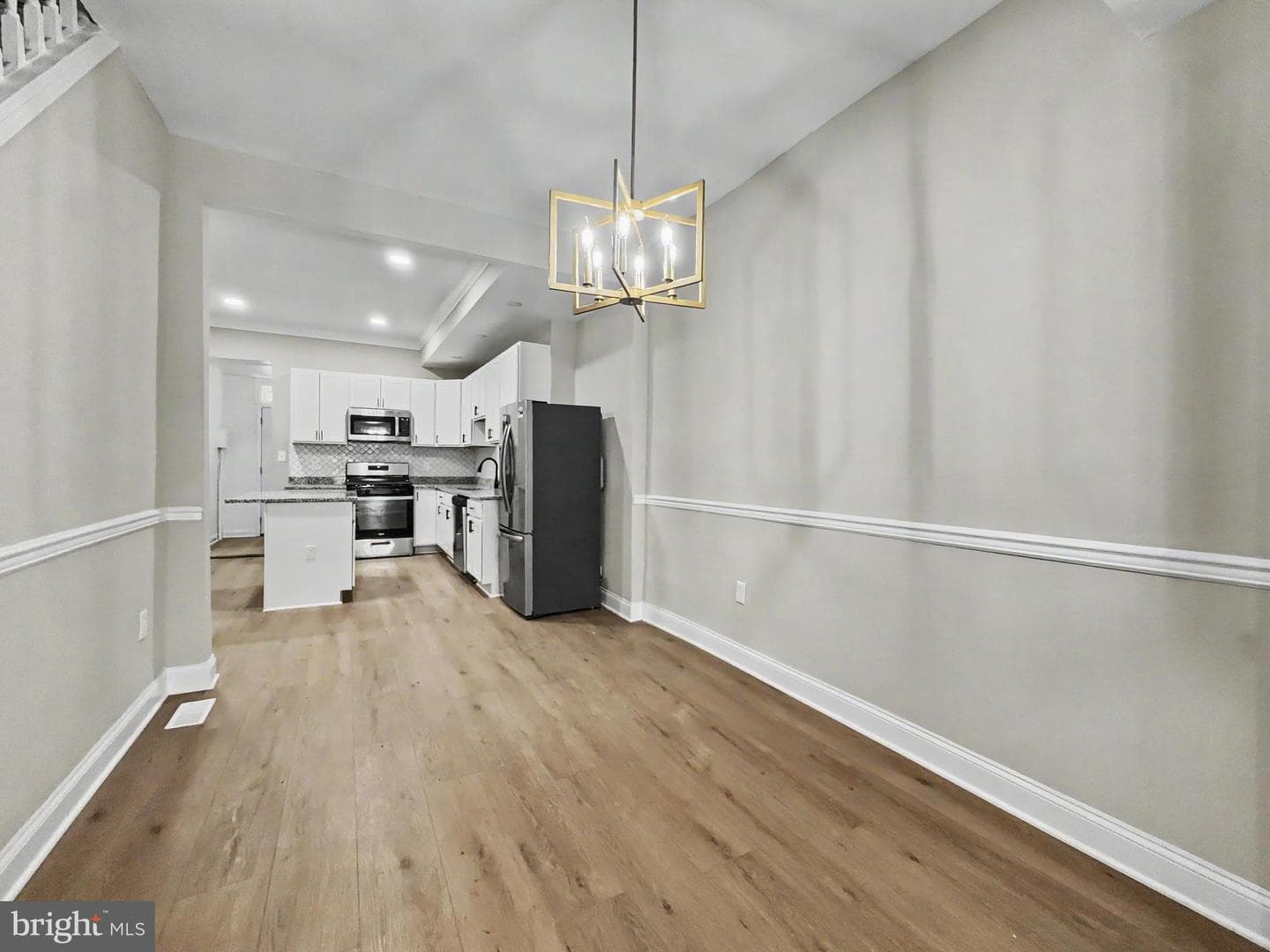 2129 E Federal Street photo 5