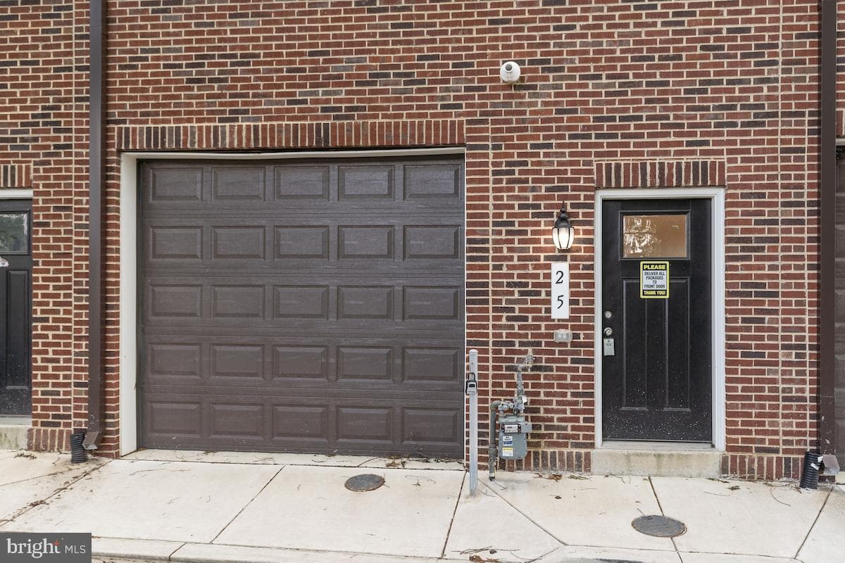 25 S Bethel Street photo 51