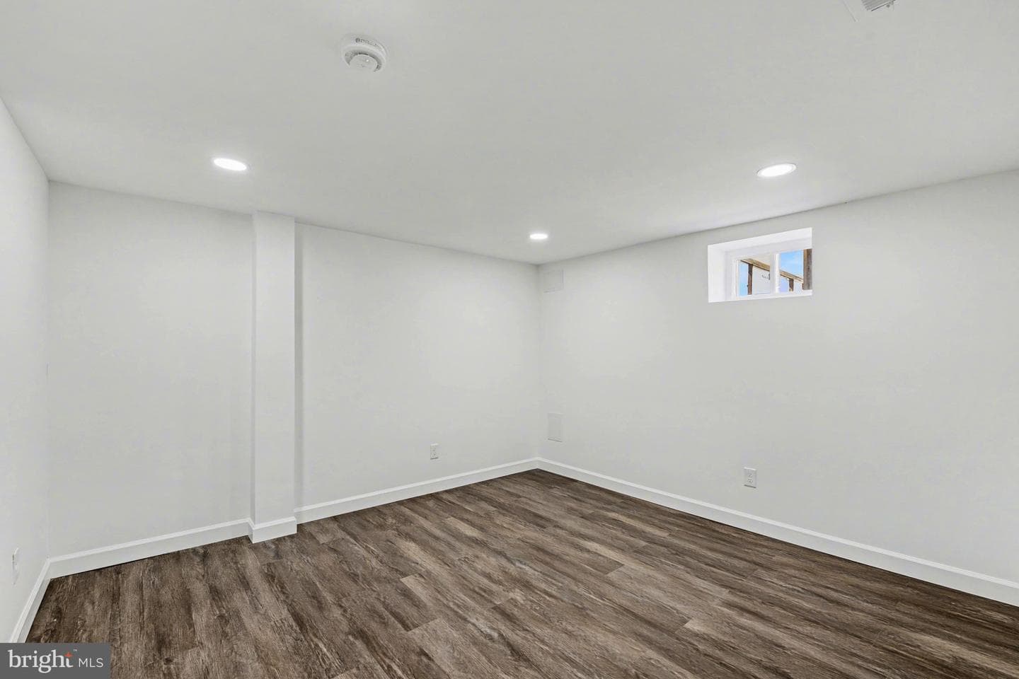 4716 Schley Avenue photo 24