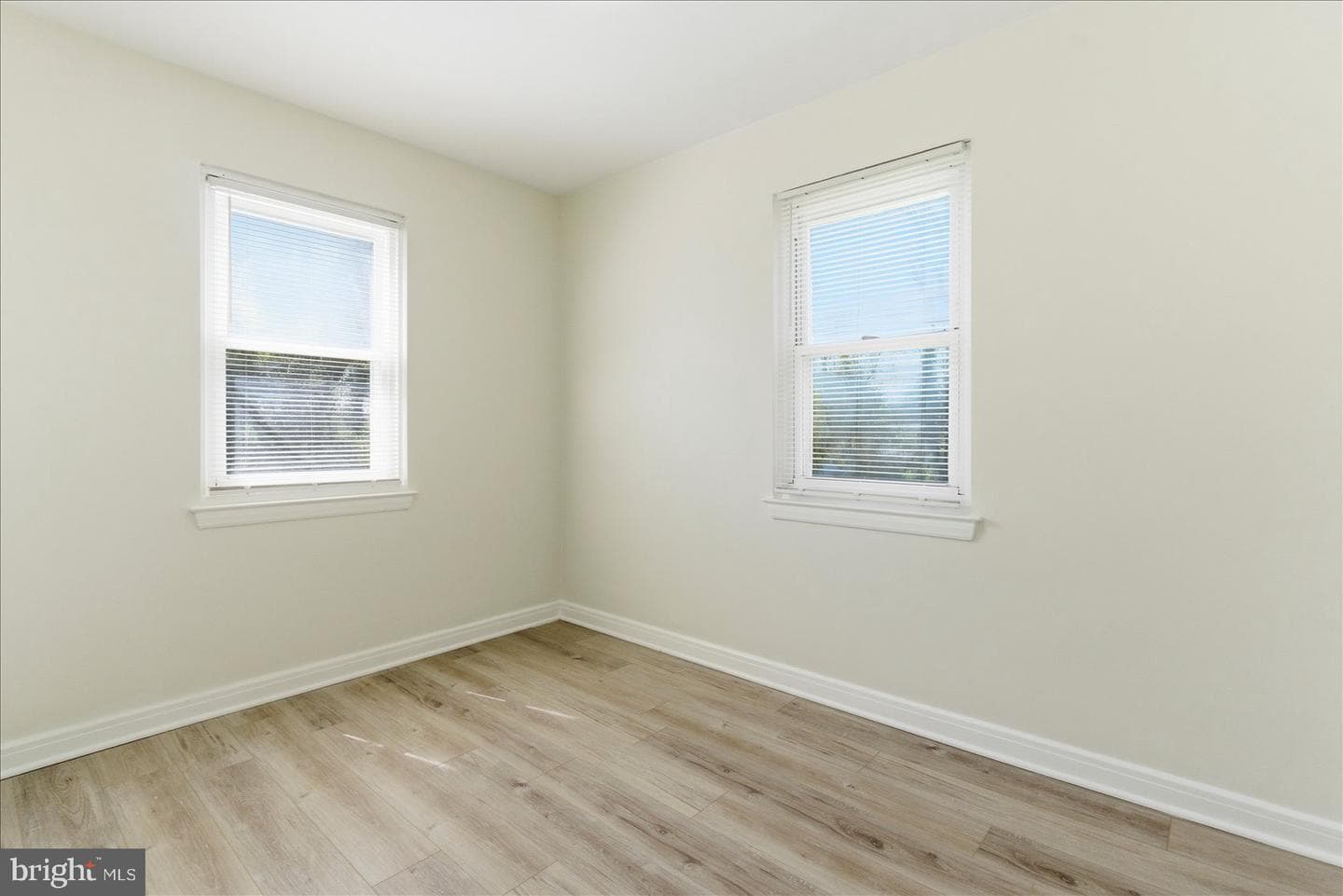40 Hillvale Road photo 25