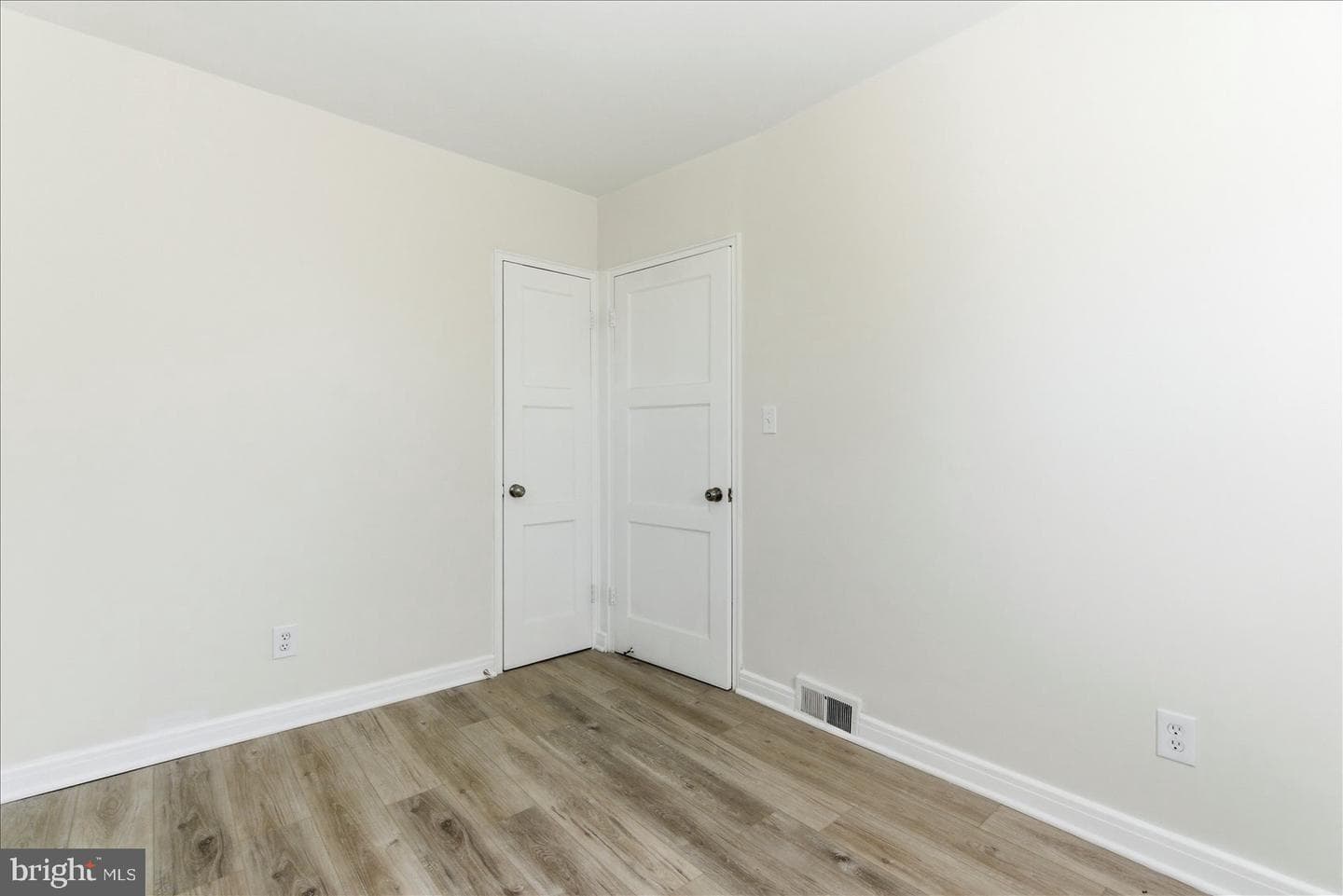 40 Hillvale Road photo 27