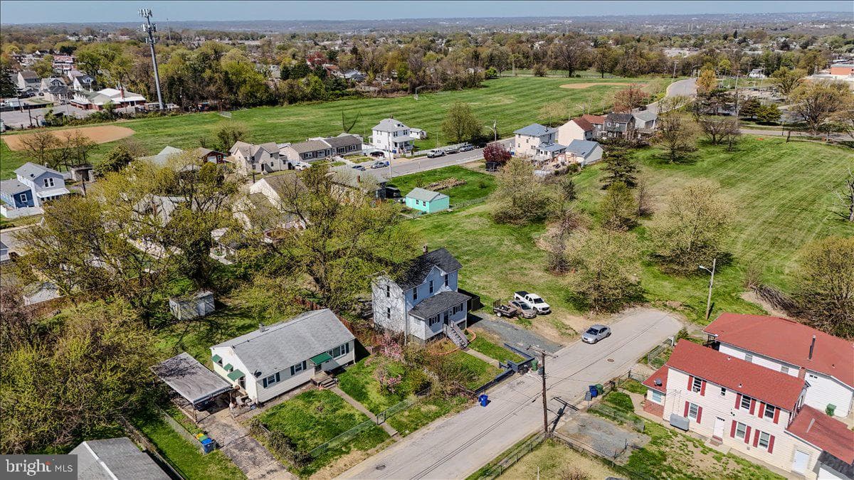 4704 Charleston photo 39