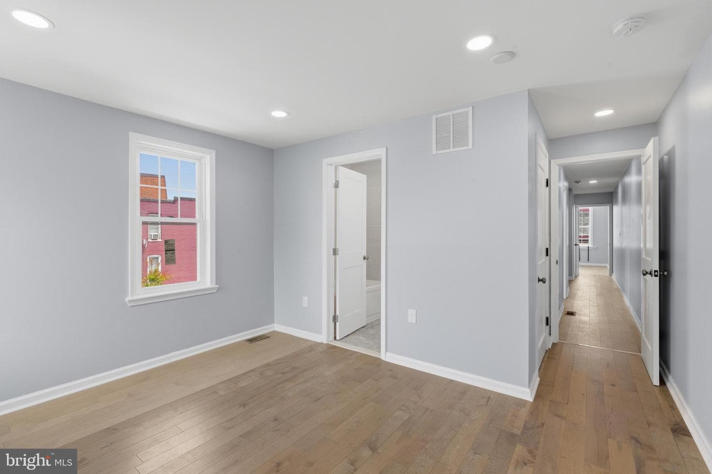 1646 N Washington Street photo 12