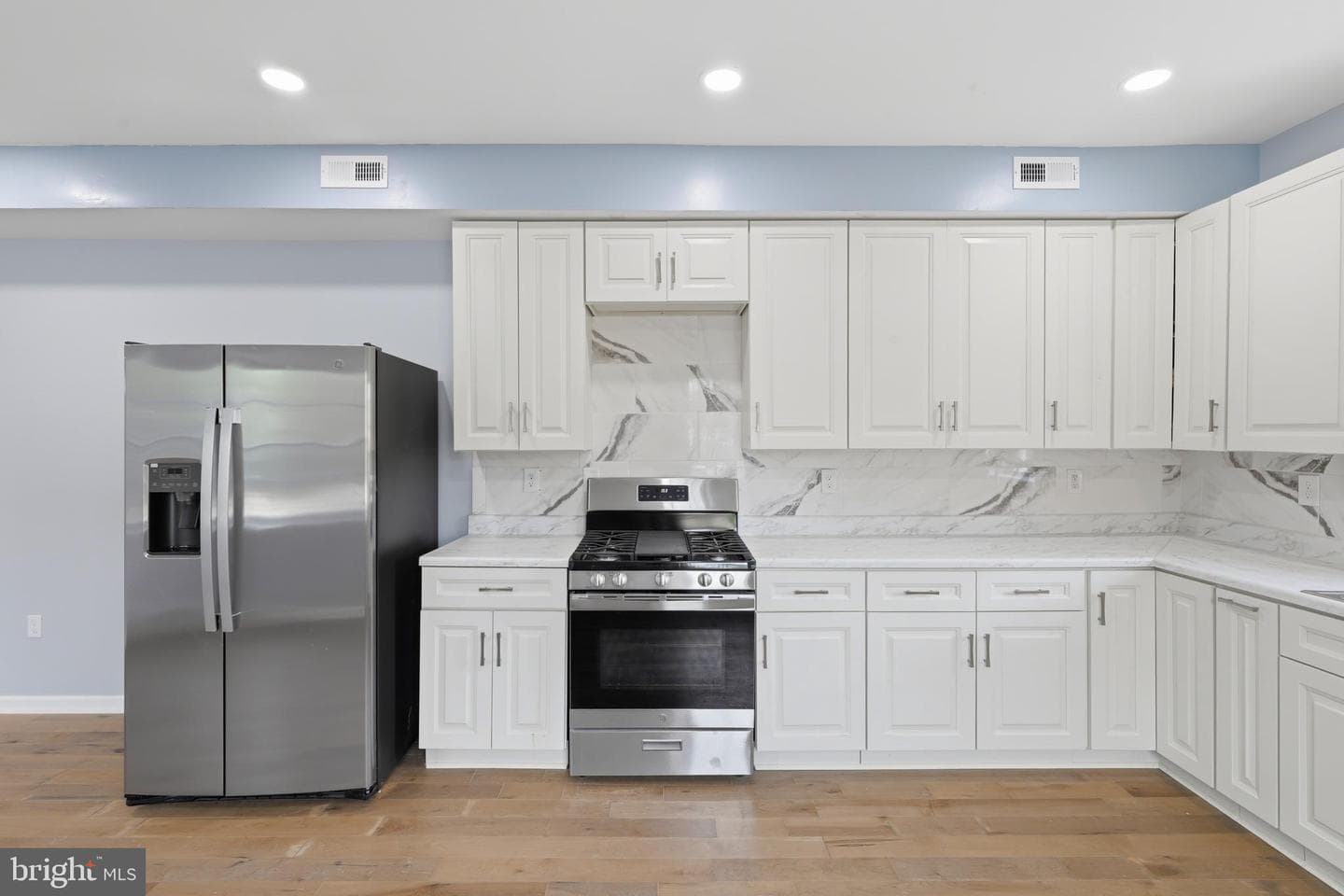 1646 N Washington Street photo 6
