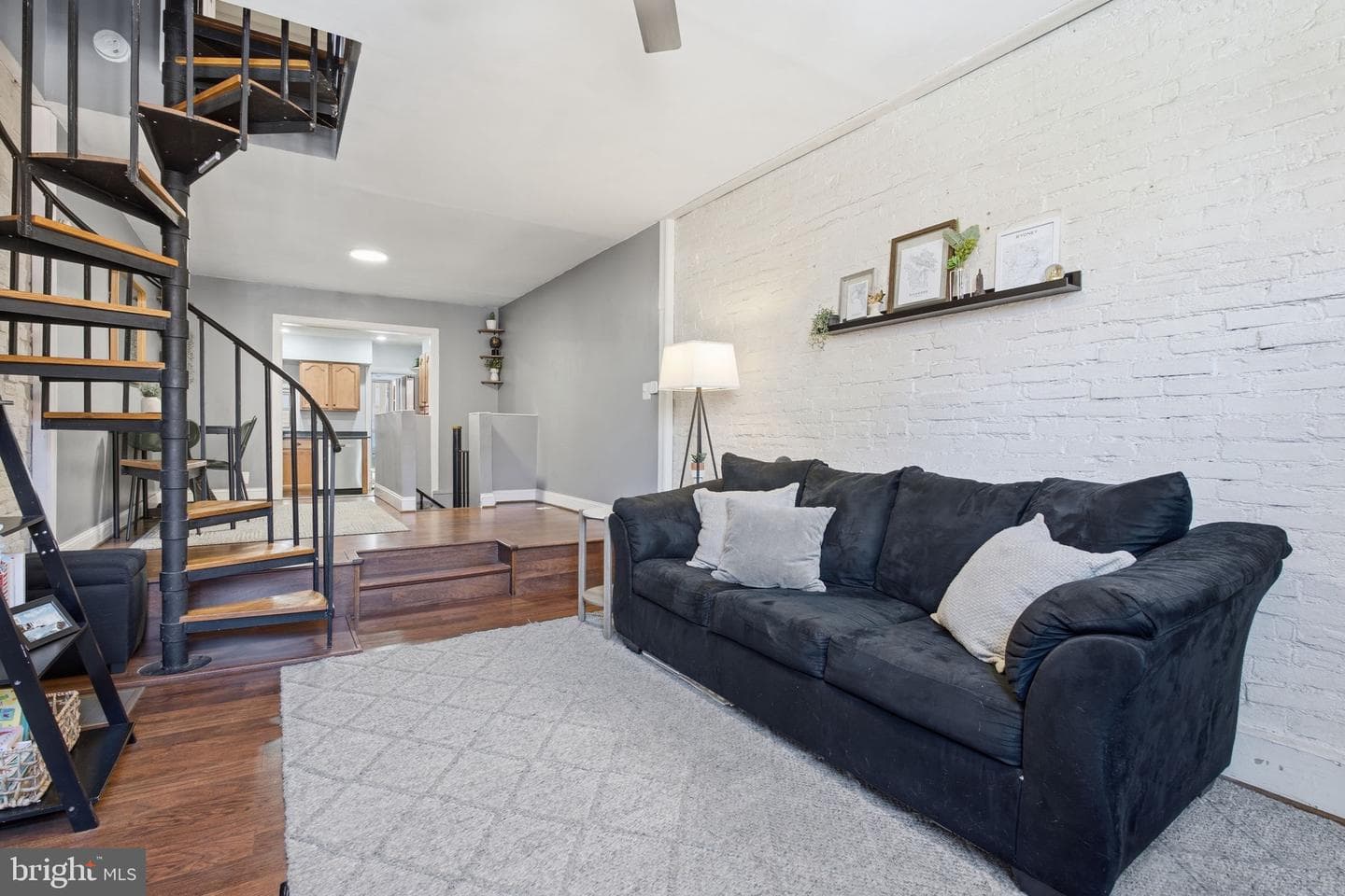 1433 Patapsco Street photo 3