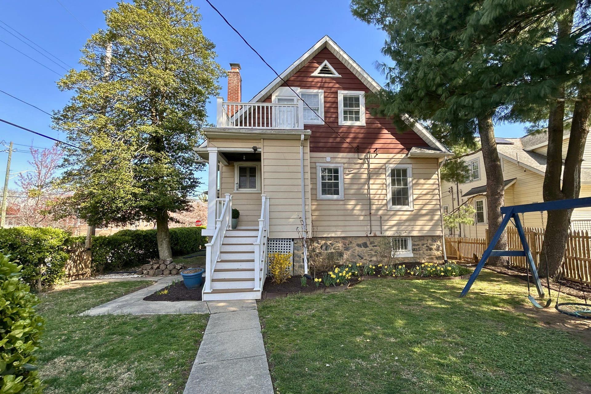 401 E Lake Avenue photo 26