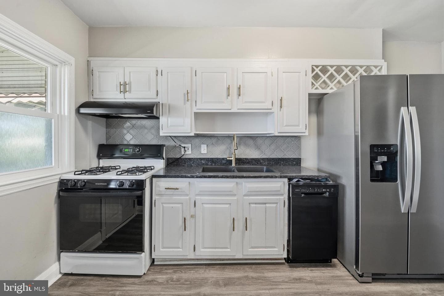 1543 Sheffield Road photo 11