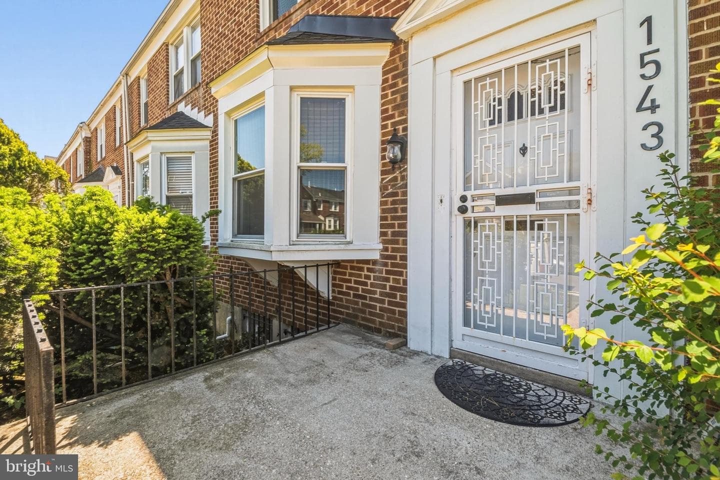 1543 Sheffield Road photo 3