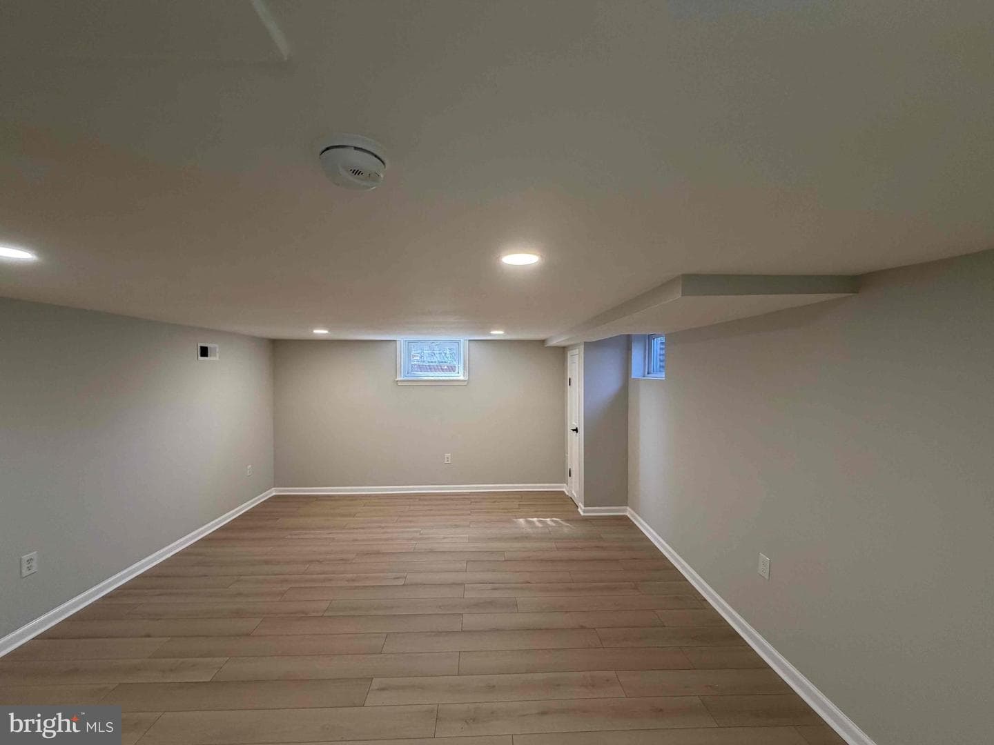 1535 E Cold Spring Lane photo 21
