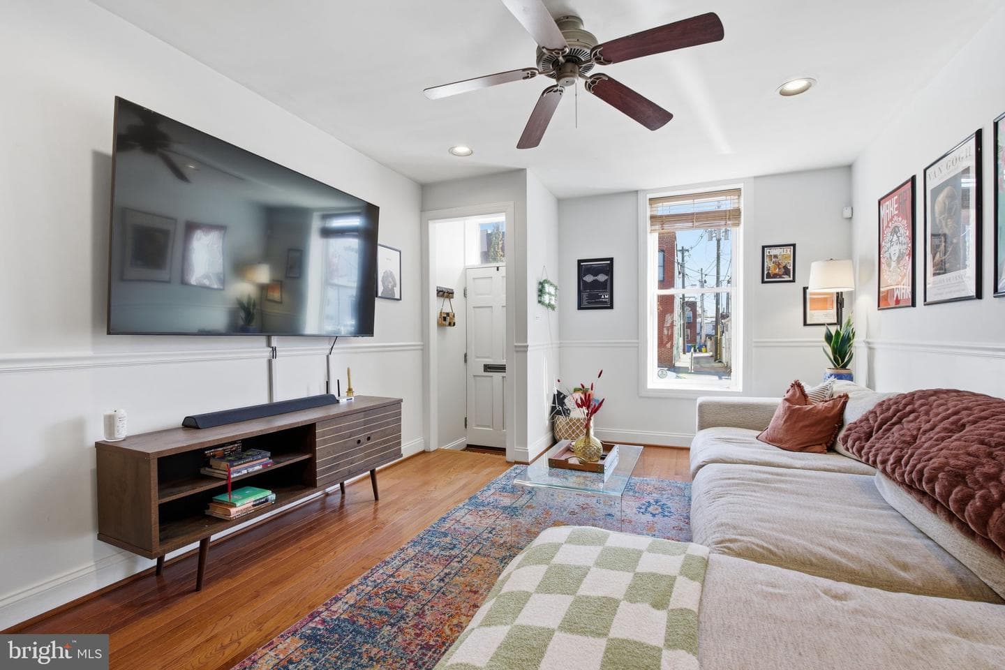 3312 Fleet Street photo 3