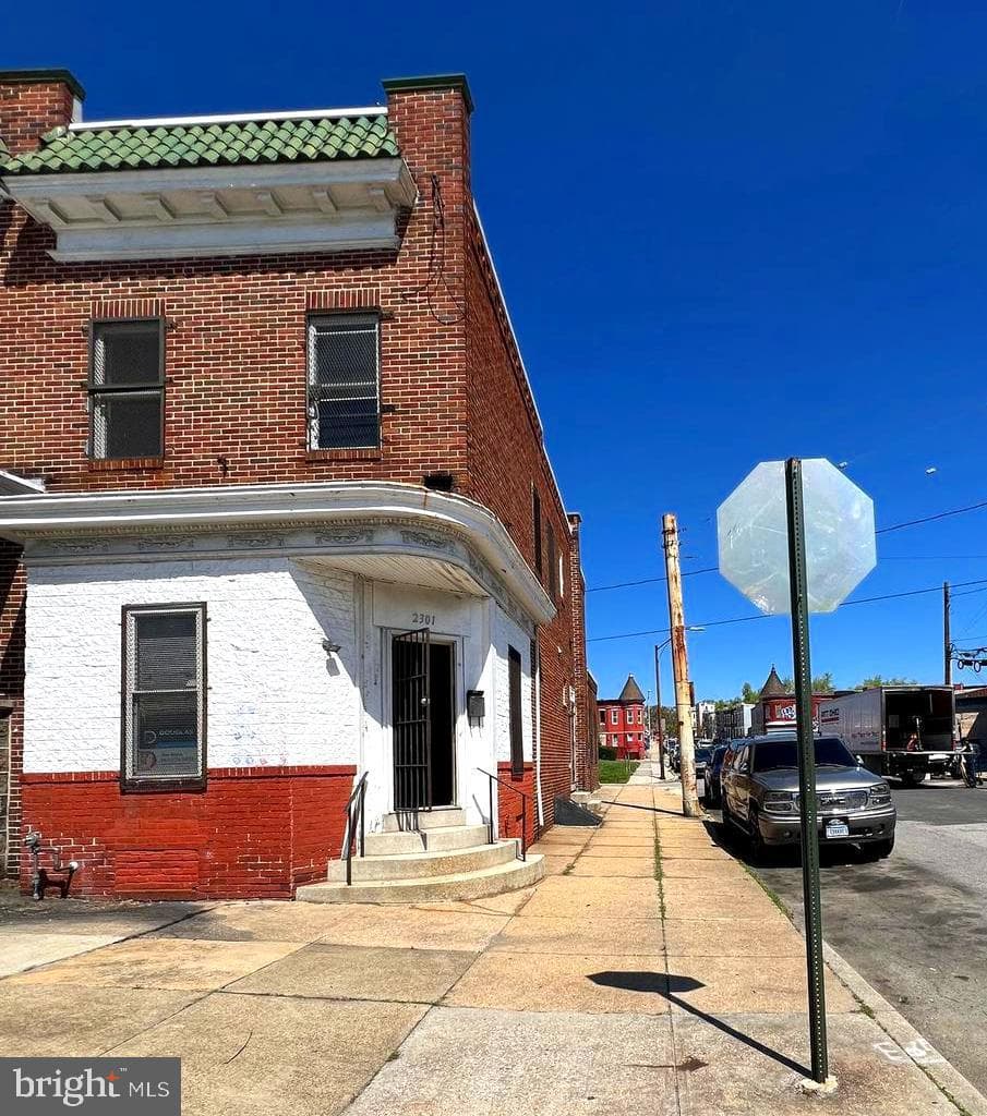 2301 Monroe Street N photo 13