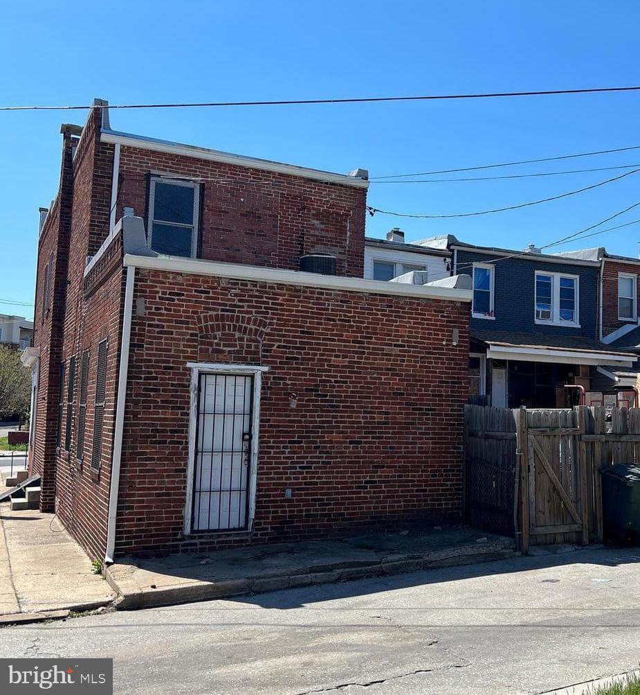 2301 Monroe Street N photo 18