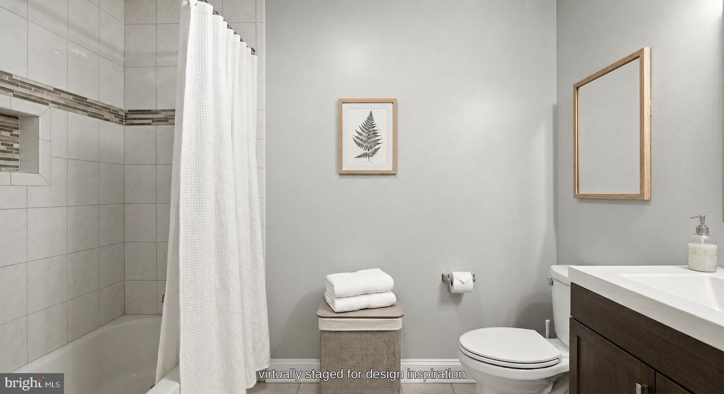 414 N Milton Avenue photo 27