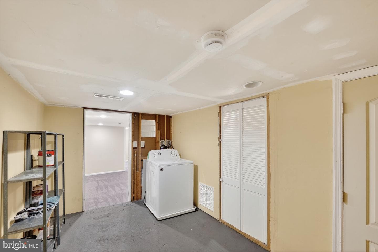 414 N Milton Avenue photo 33