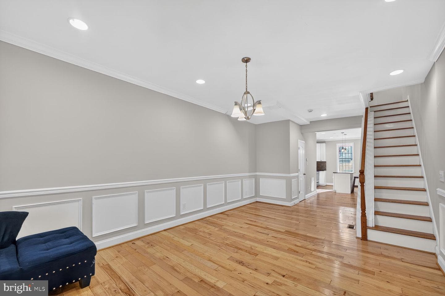 414 N Milton Avenue photo 6