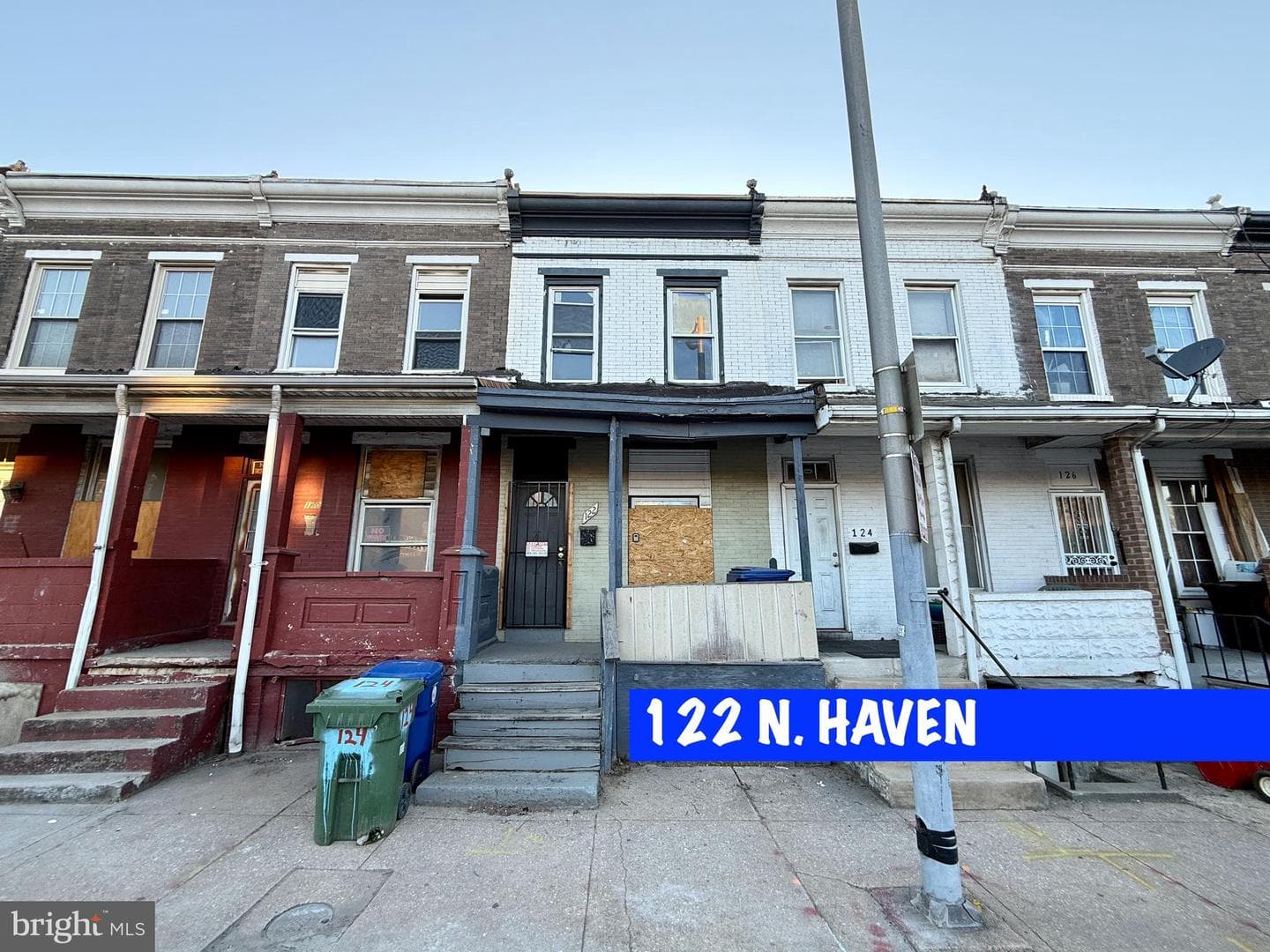 122 Haven Street N photo 1