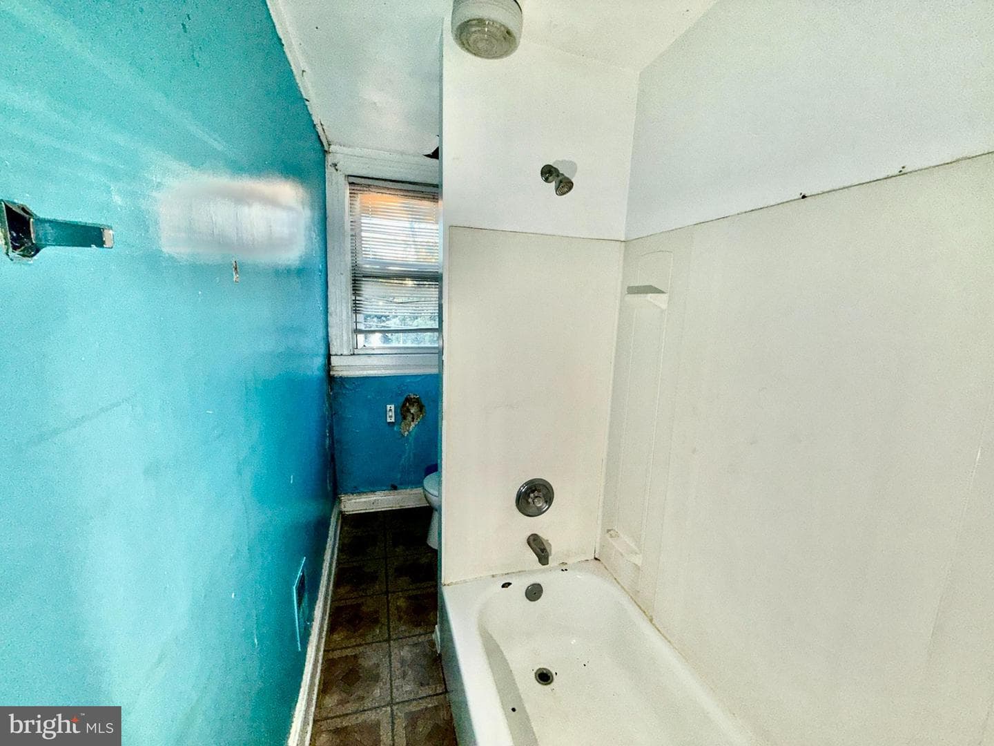 122 Haven Street N photo 11