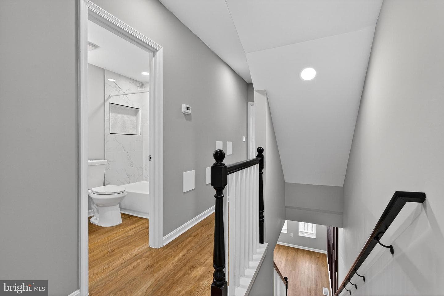 1134 N Fulton Avenue photo 12
