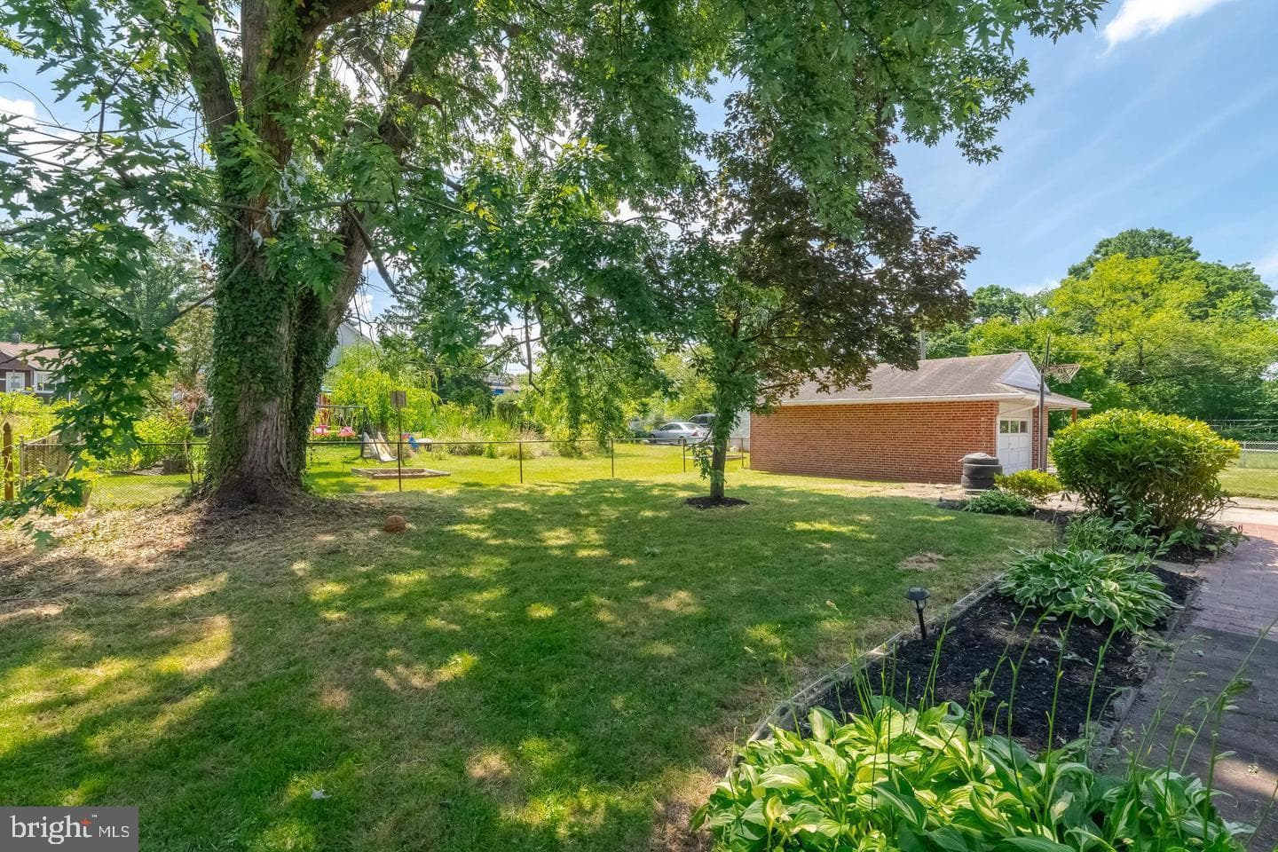 6307 Birchwood Avenue photo 26