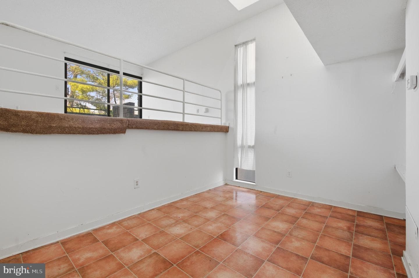 2372 Nutmeg Terrace photo 11