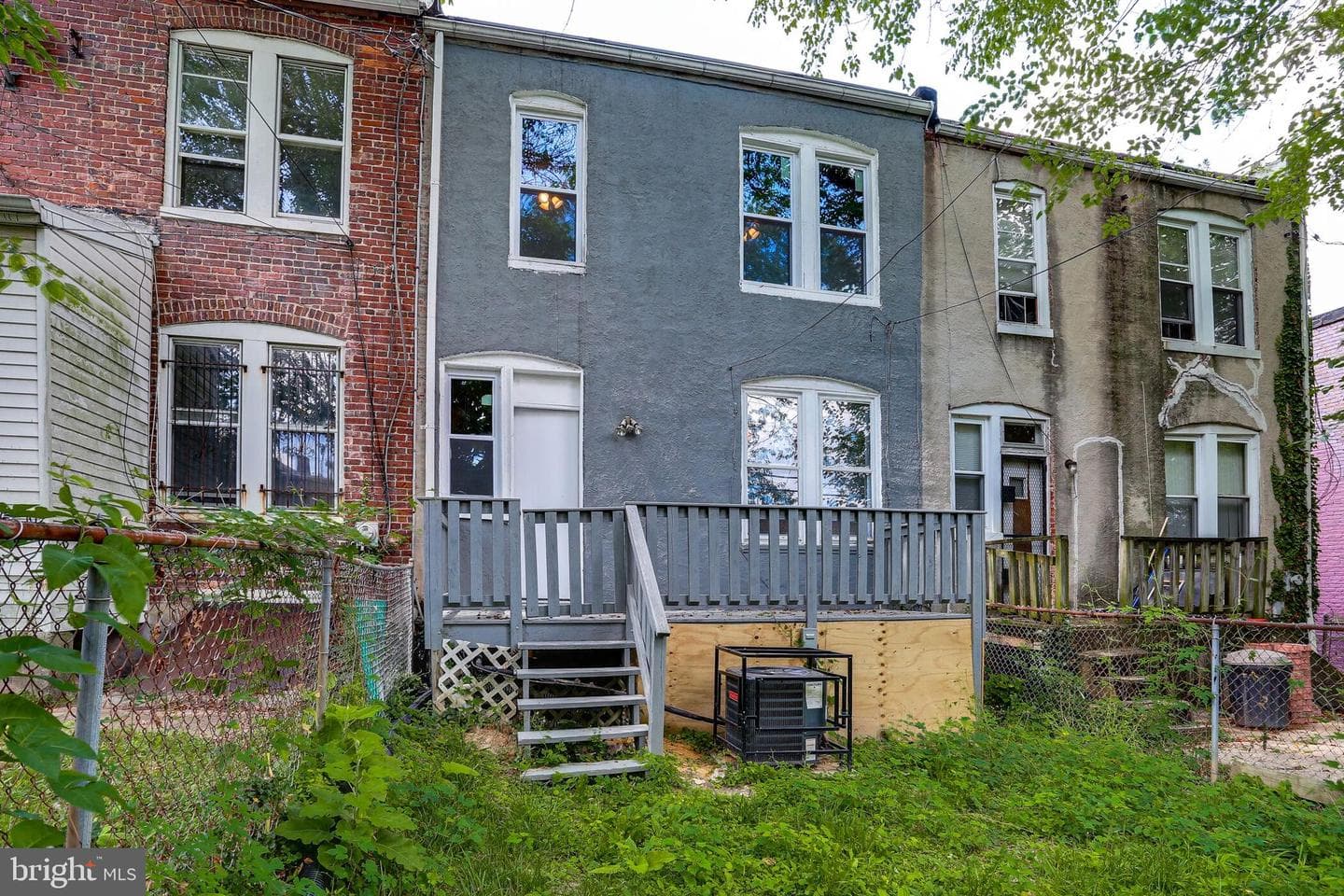 713 Springfield Avenue photo 29