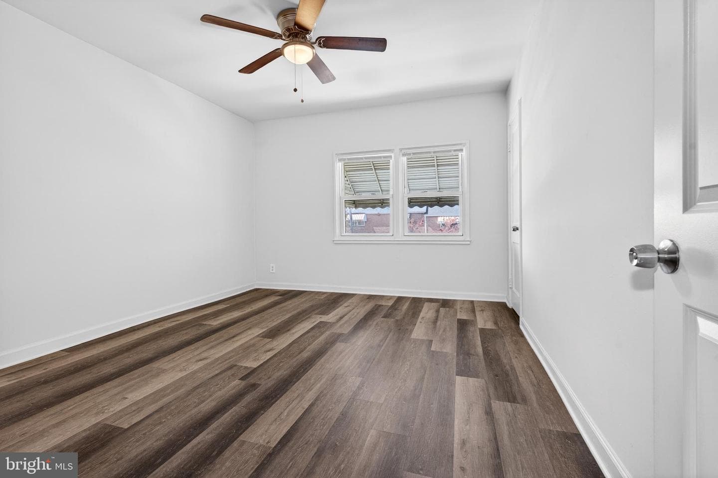 3733 St Victor St. photo 14
