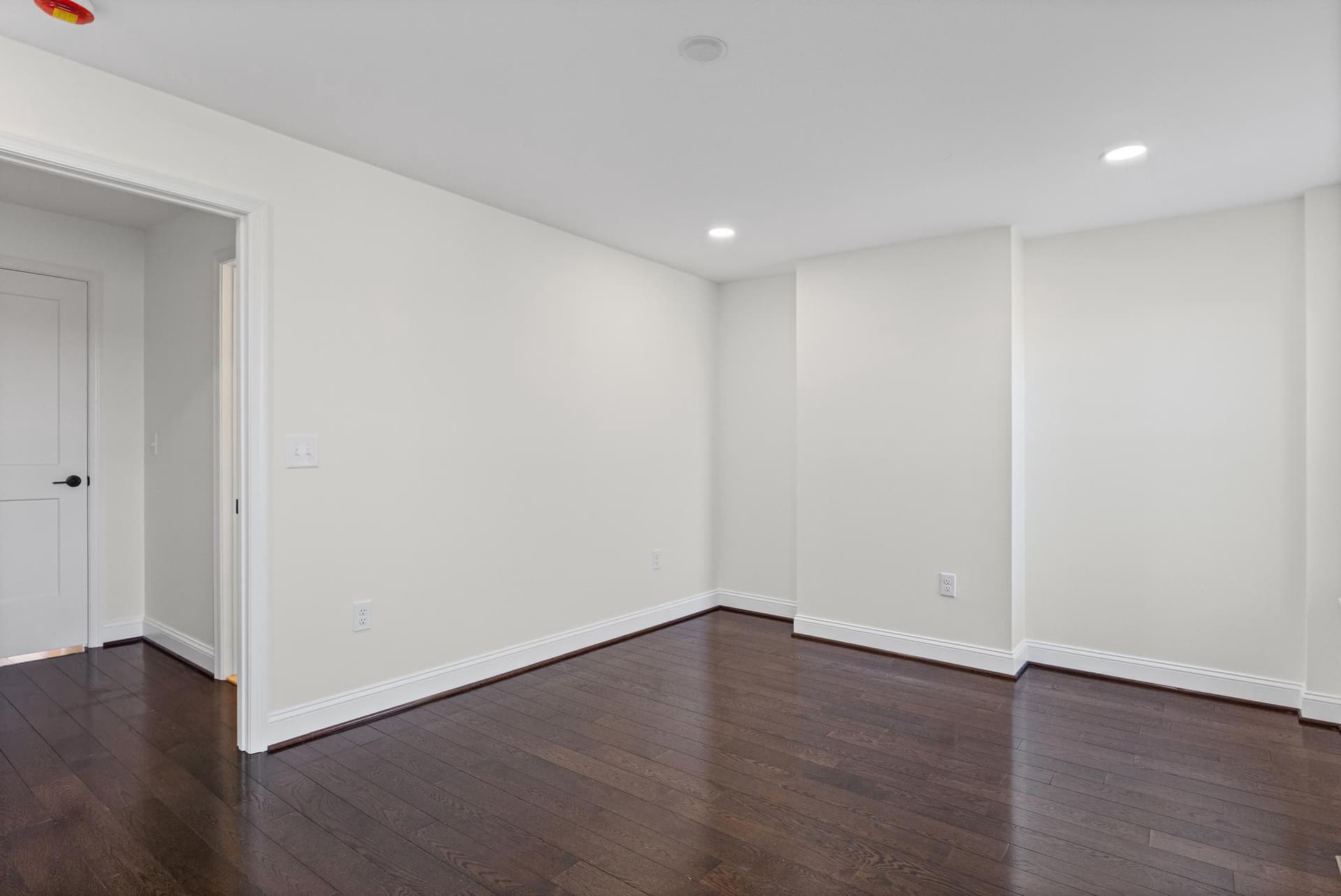 532 N Carrollton Avenue photo 18