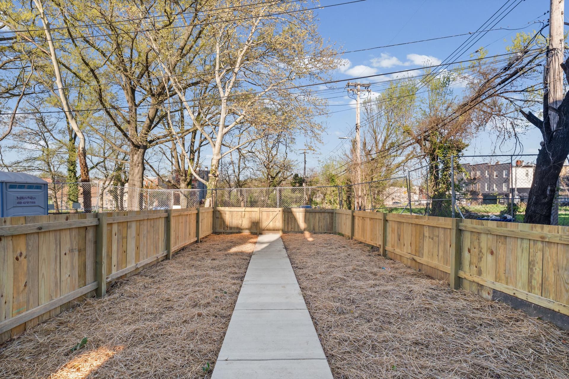 532 N Carrollton Avenue photo 28