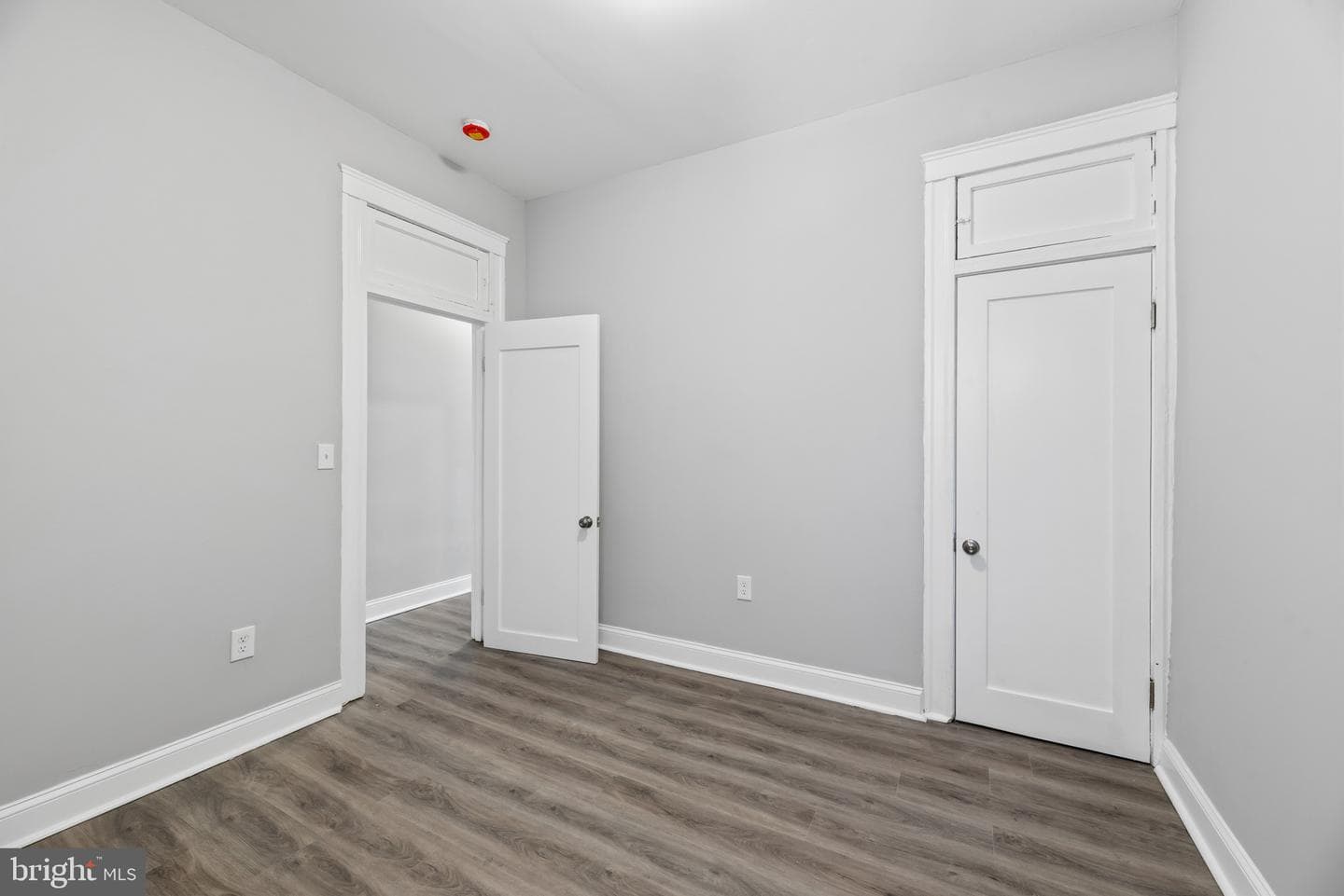 1634 Ruxton Avenue photo 13